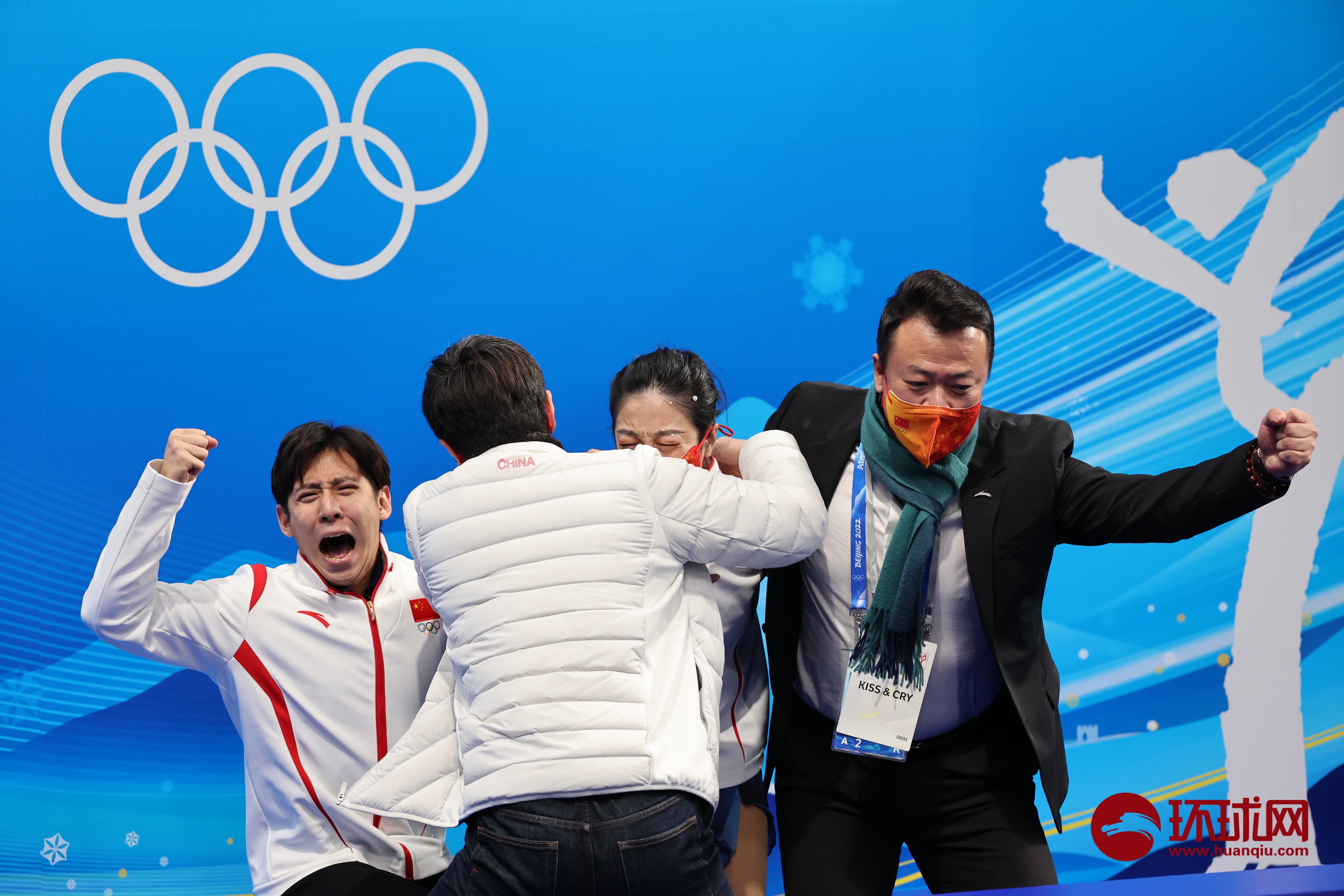 九游电脑版-Uzi重返赛场，持续失利首场状态出色，法国队观众沸腾！